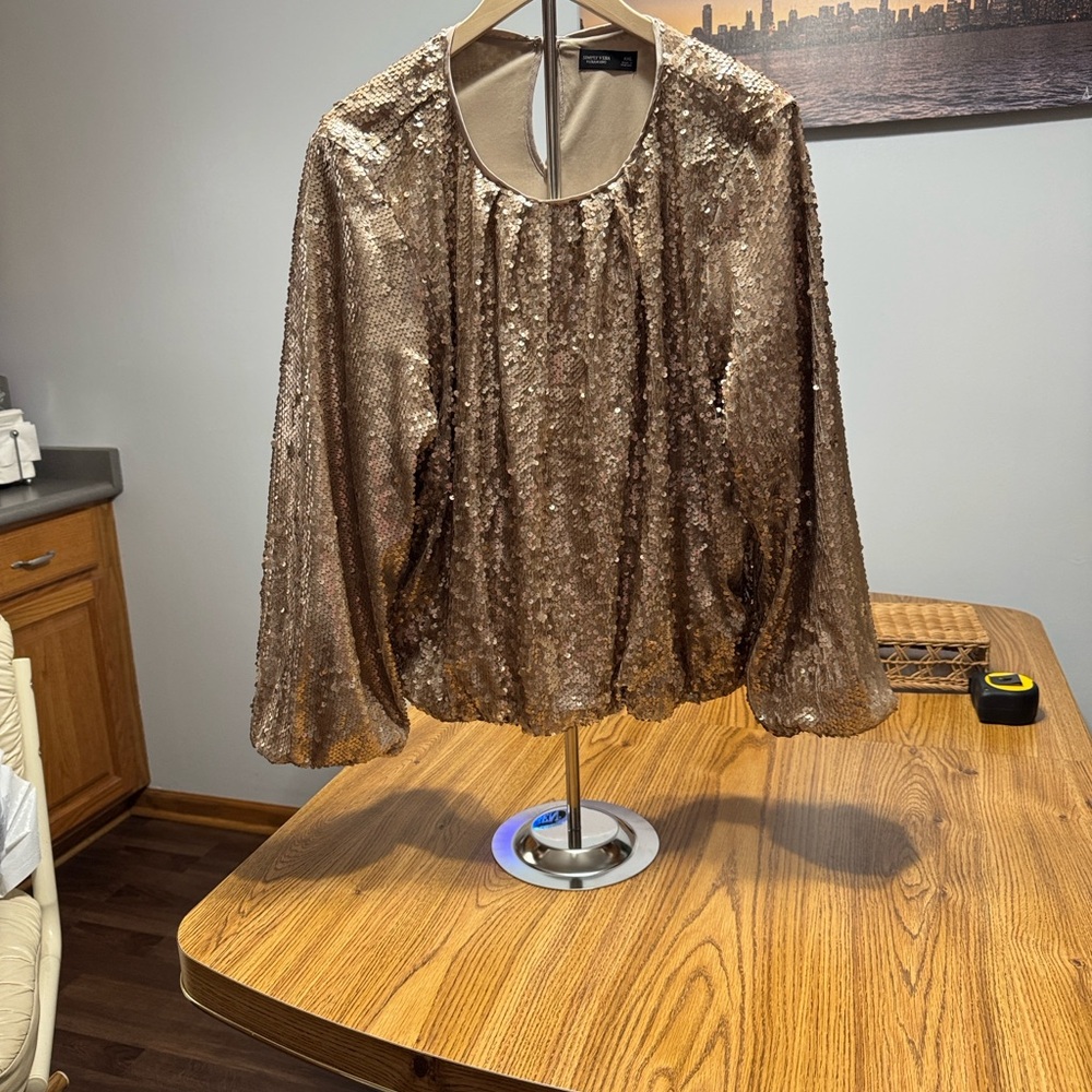 Simply Vera Vera Wang Champagne Sequin Top